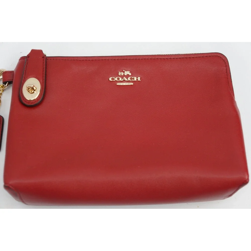 Coach wristlet red